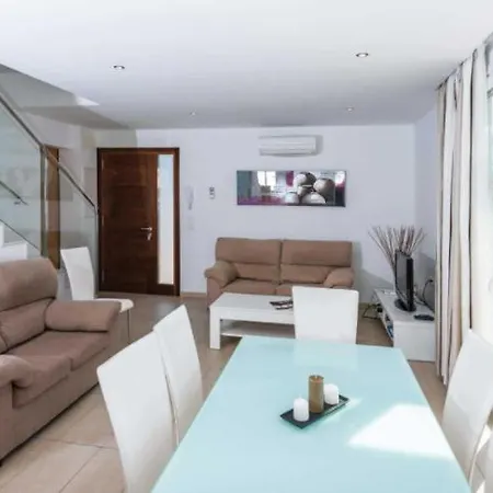 Villas Calan Bosch Villa